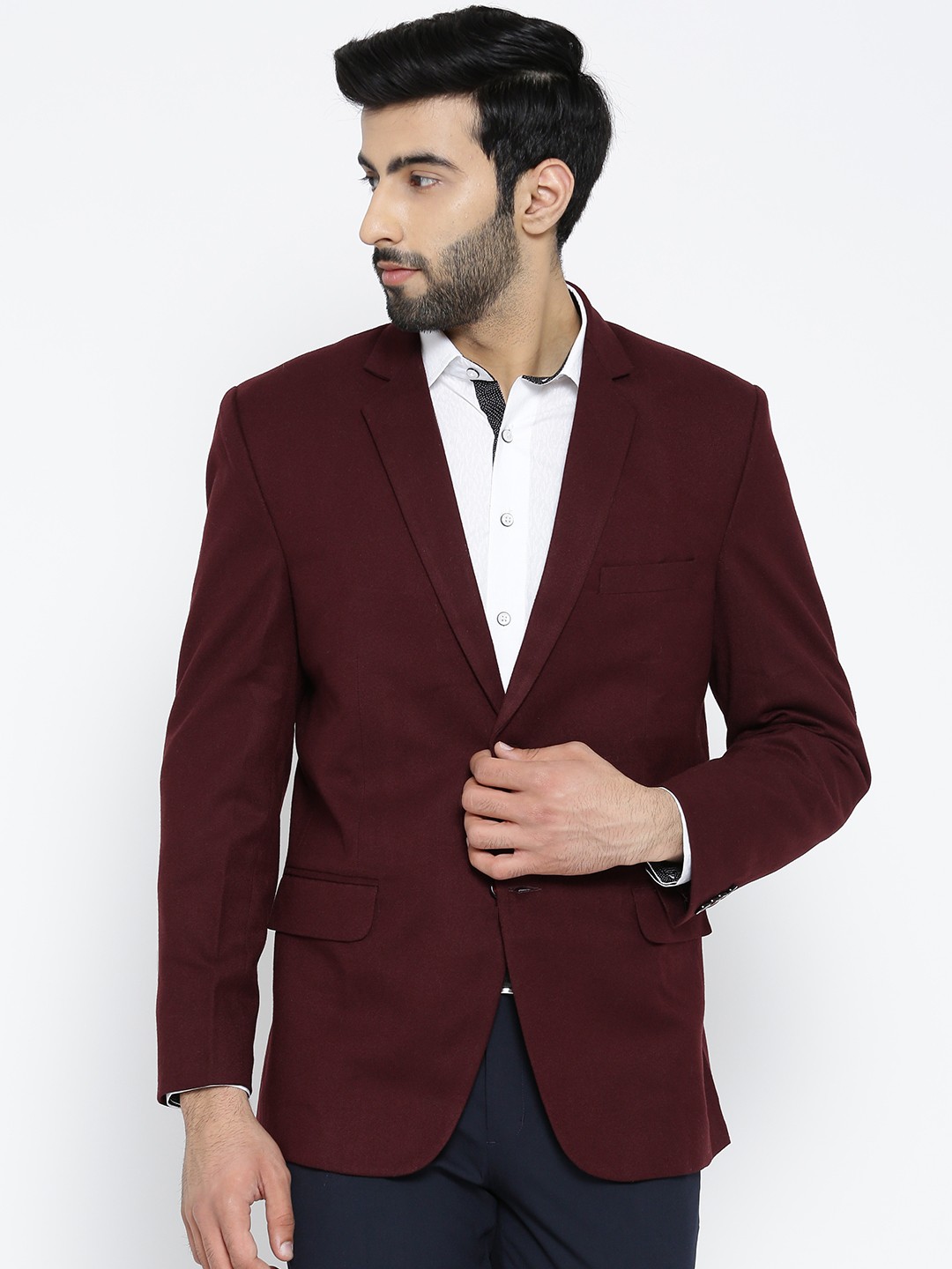 

Shaftesbury London Maroon Regular Fit Single-Breasted Blazer