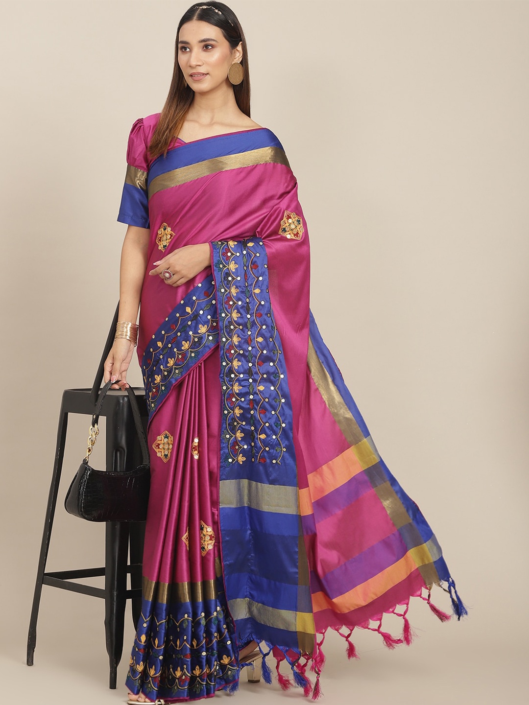 

Mitera Ethnic Motifs Embroidered Silk Cotton Saree, Pink