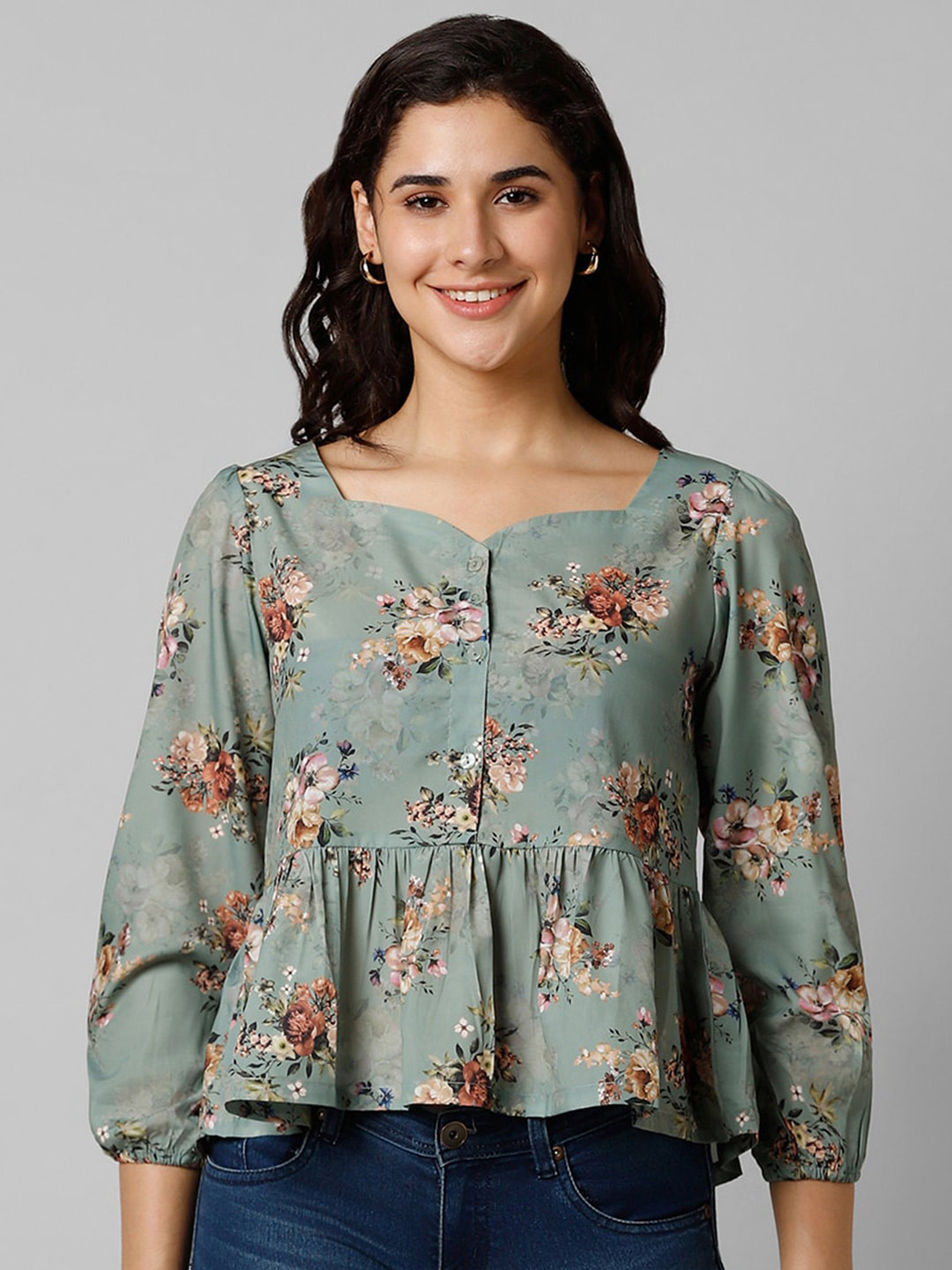 

Pantaloons Green Floral Print Sweetheart Neck Puff Sleeve Pleated Top