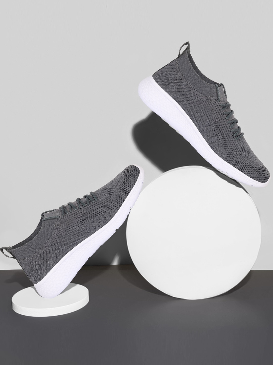 

SPRENGE Men Textured Lightweight Slip-On Sneakers, Grey