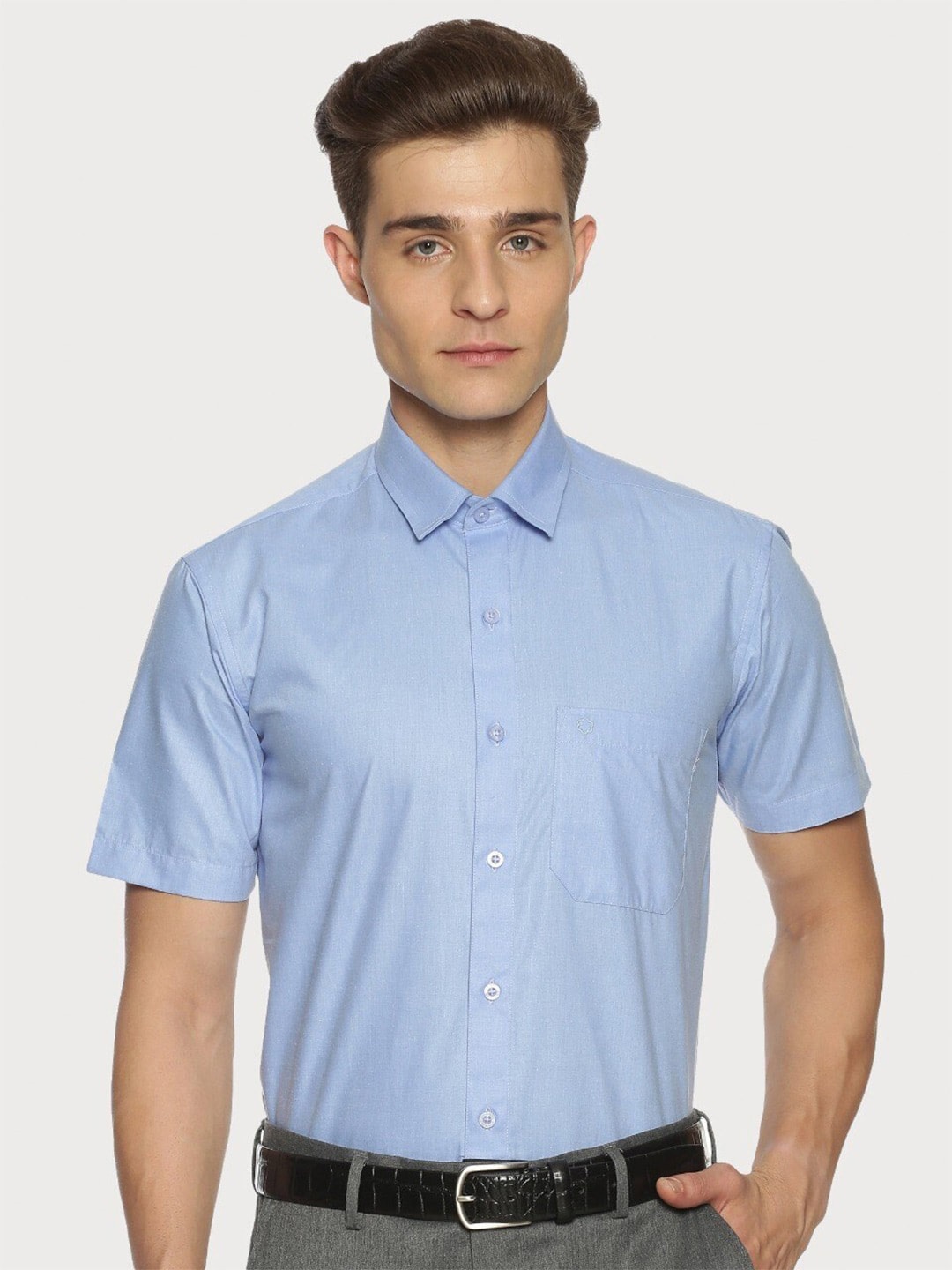 

Jansons Spread Collar Short Sleeves Formal Shirt, Blue