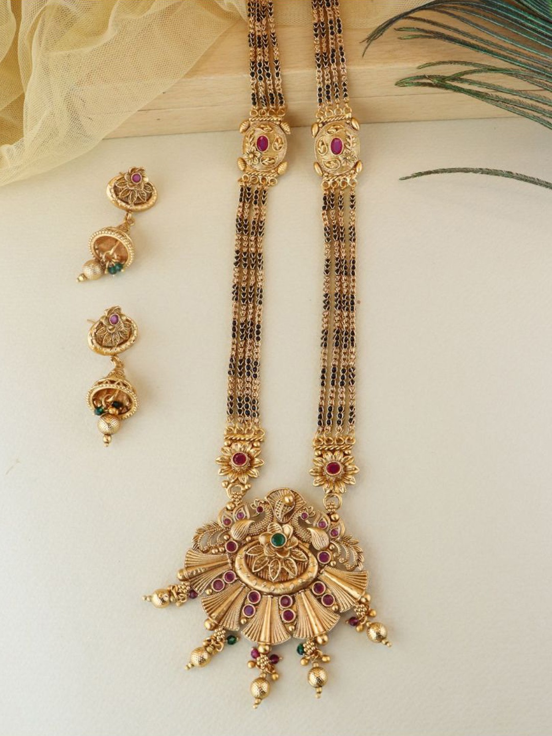 

I Jewels Gold-Plated Stone Studded & Beaded Mangalsutra Set
