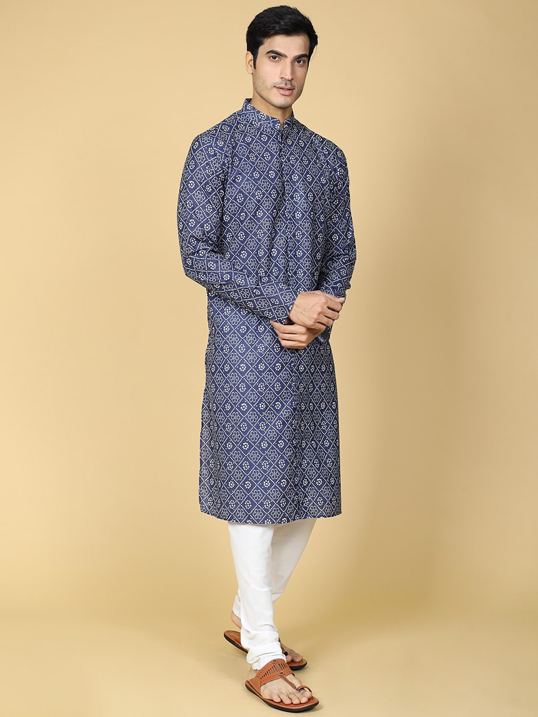 

TABARD Ethnic Motifs Printed Regular Pure Cotton Kurta with Churidar, Blue