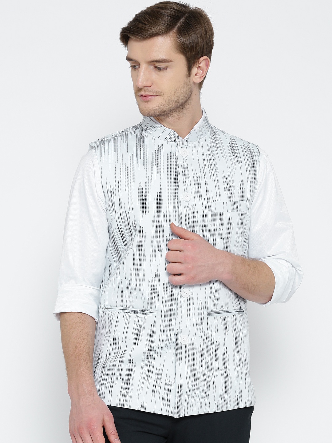 

Shaftesbury London White Printed Nehru Jacket