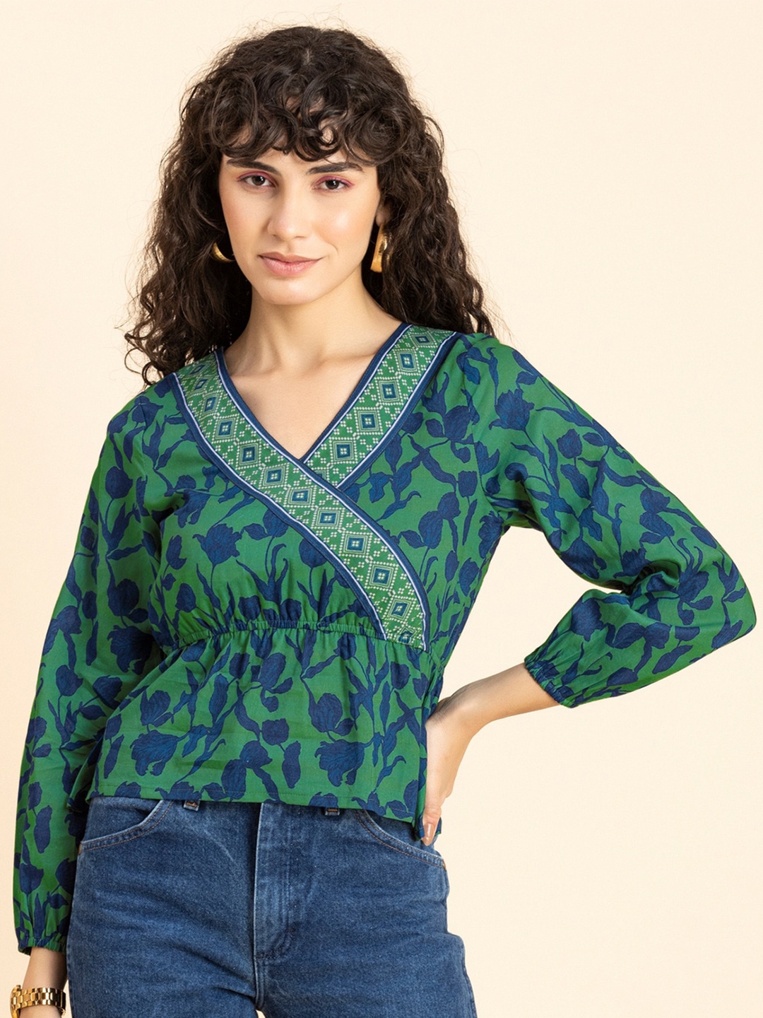 

Moomaya Floral Printed V-Neck Cotton Empire Top, Green