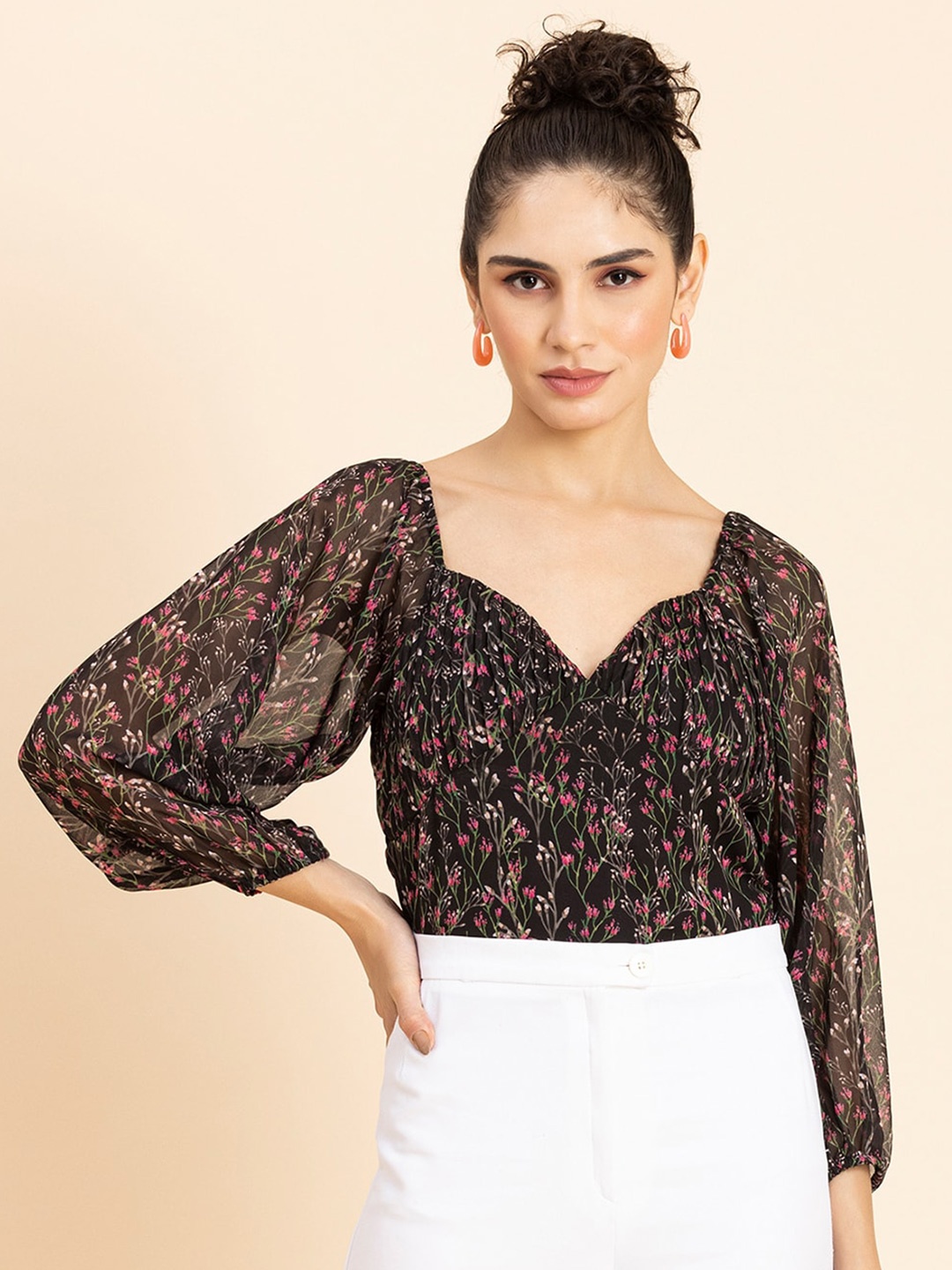 

Moomaya Floral Printed Sweetheart Neck Puff Sleeve Georgette Top, Black