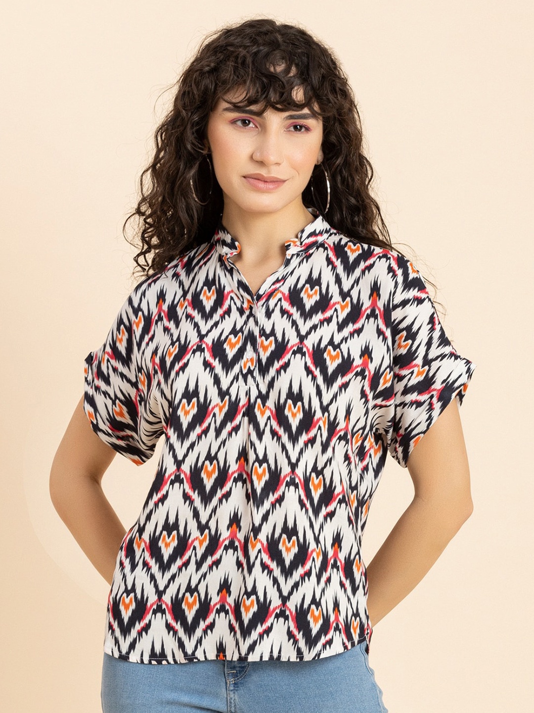 

Moomaya Abstract Printed Extended Sleeves Shirt Style Top, White