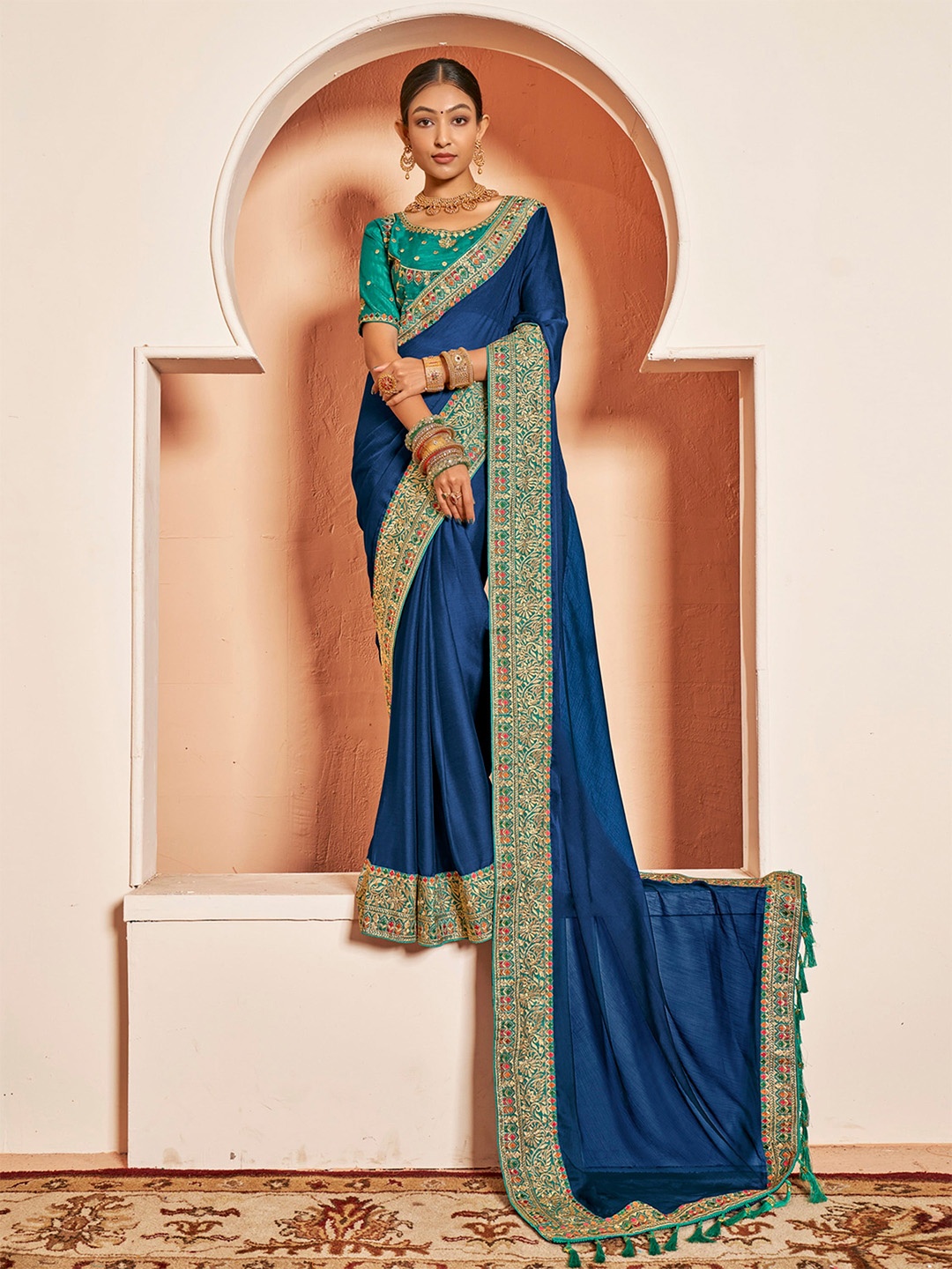 

SANSKAR Embroidered Border Pure Chiffon Saree, Blue