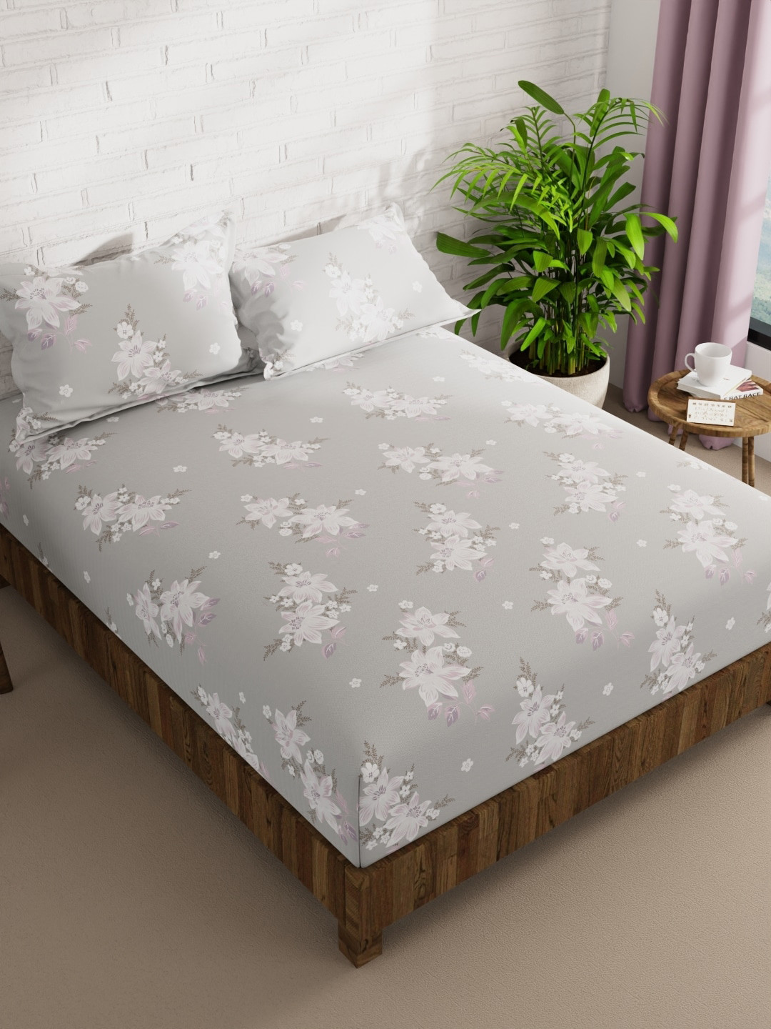 

BIANCA Envogue Grey & White Floral Microfiber 152 TC Queen Bedsheet with 2 Pillow Covers