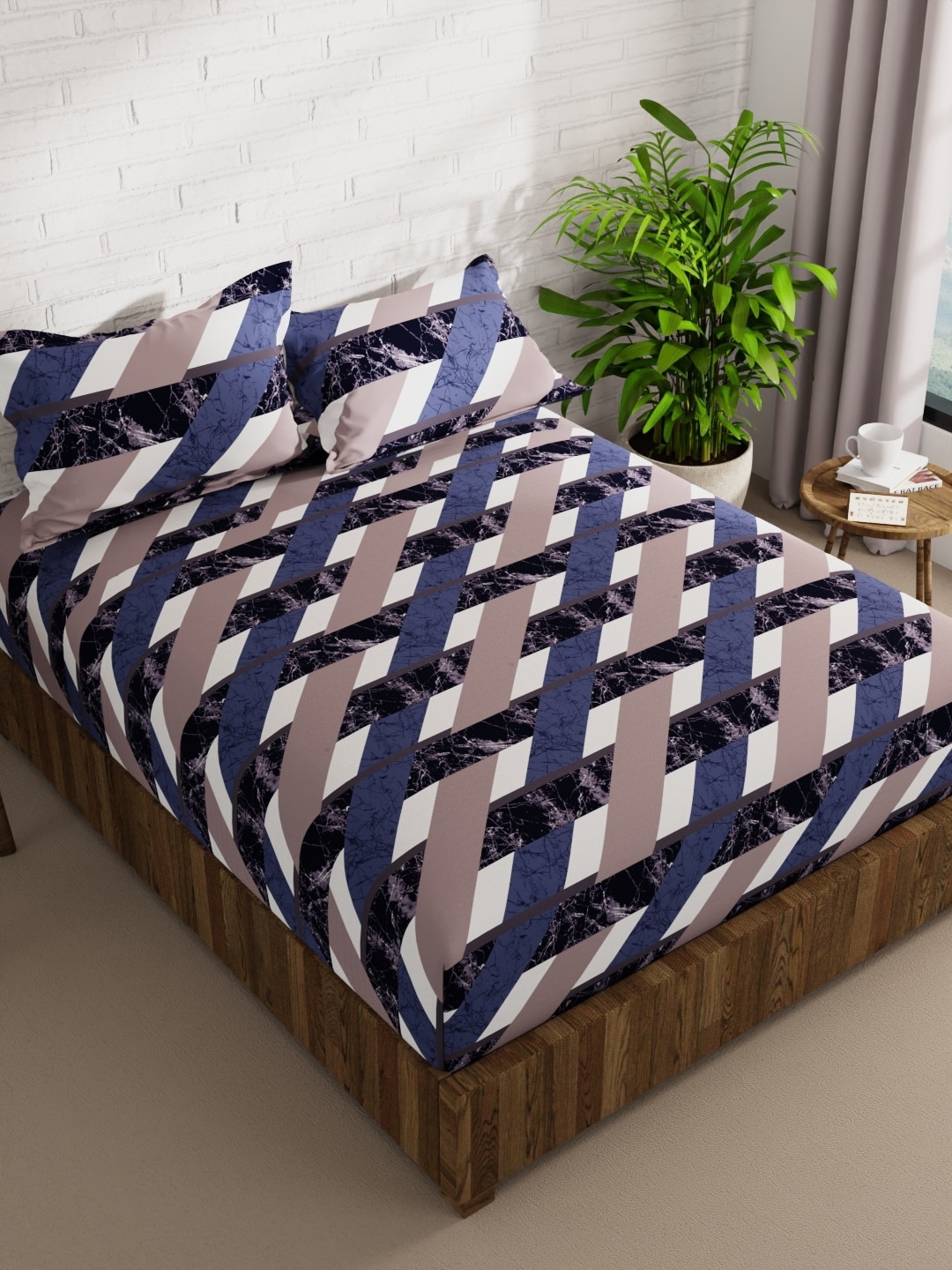 

BIANCA Envogue Blue Geometric Microfiber 152 TC Queen Bedsheet with 2 Pillow Covers