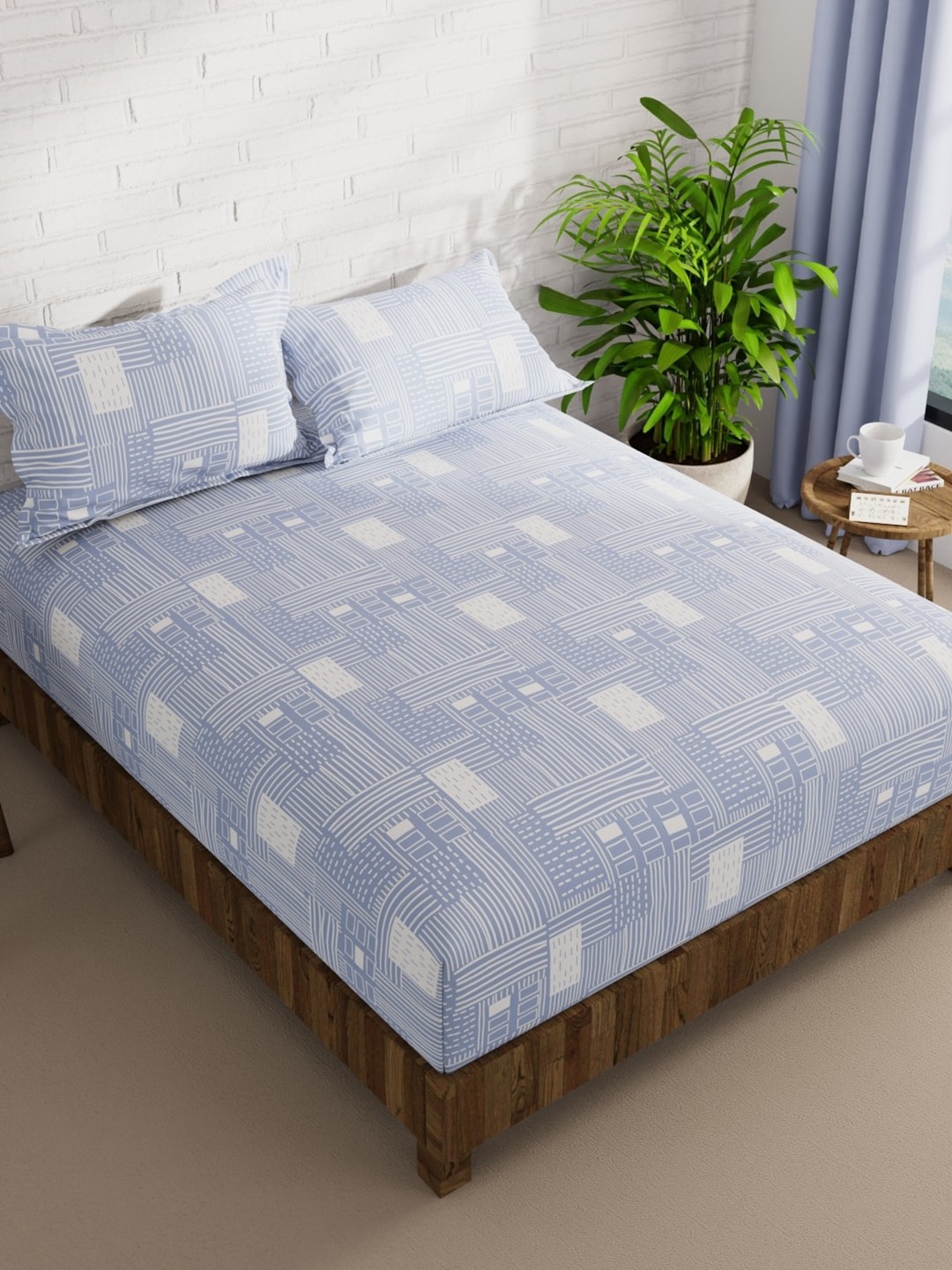 

BIANCA Envogue Blue & White 152 TC Microfiber Queen Bedsheet with 2 Pillow Covers
