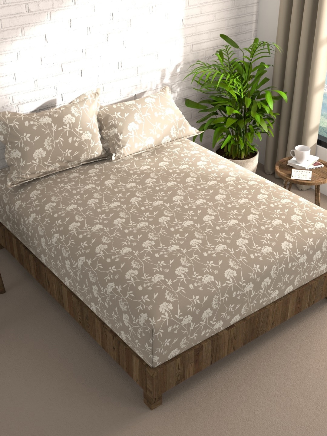

BIANCA Envogue Beige & White Floral 152 TC Microfiber Queen Bedsheet with 2 Pillow Covers