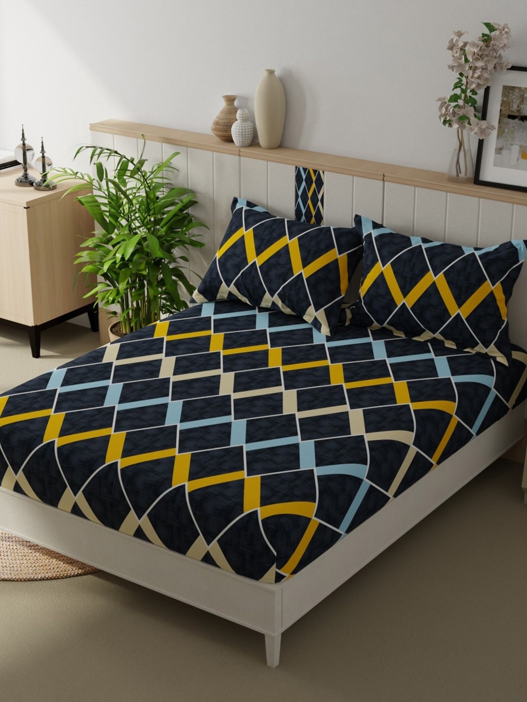

BIANCA Beumonte Navy Blue Printed Microfiber 152 TC Queen Bedsheet & 2 Pillow Covers