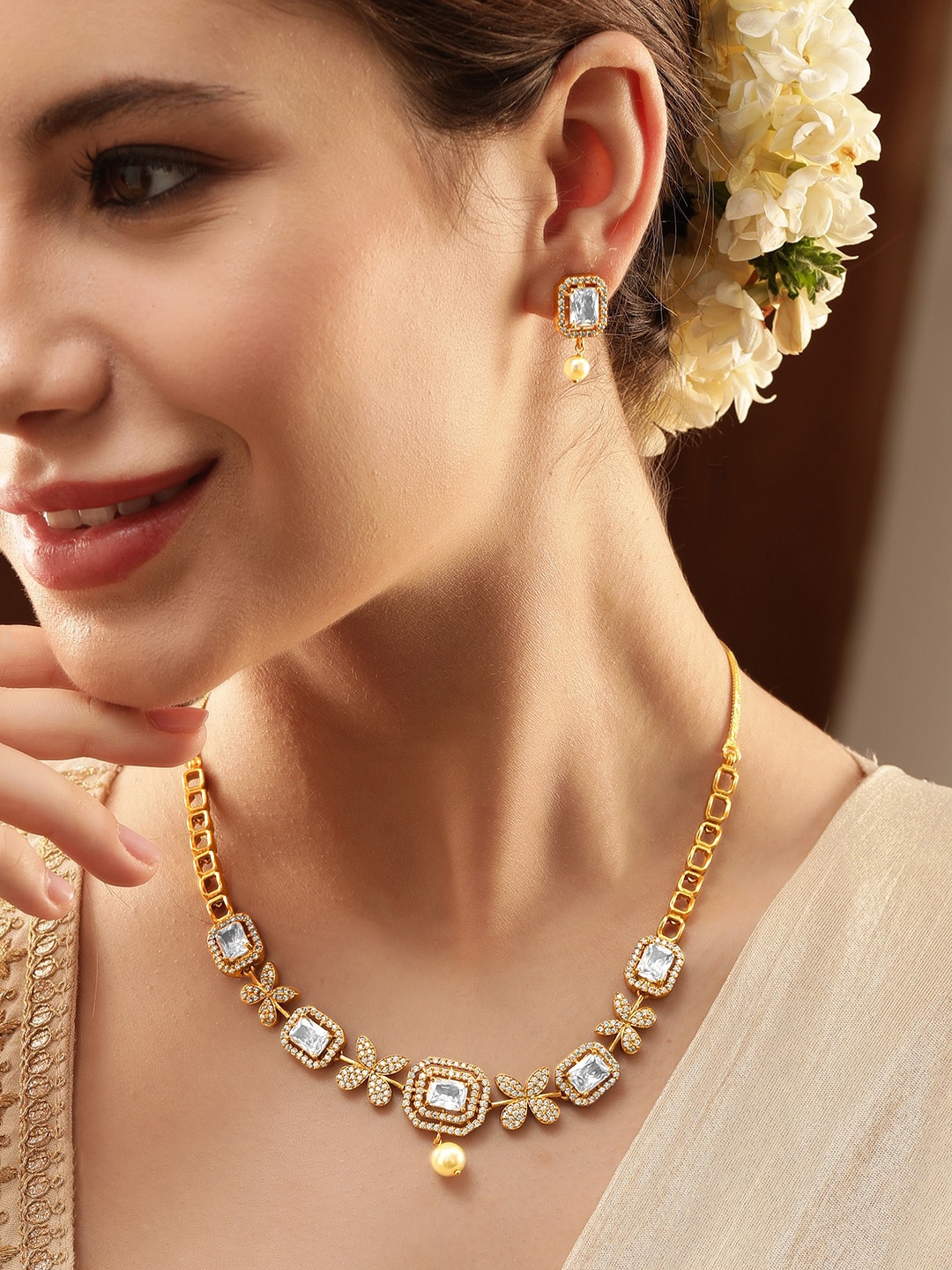 

Rubans Gold-Plated Beaded Jewellery Set