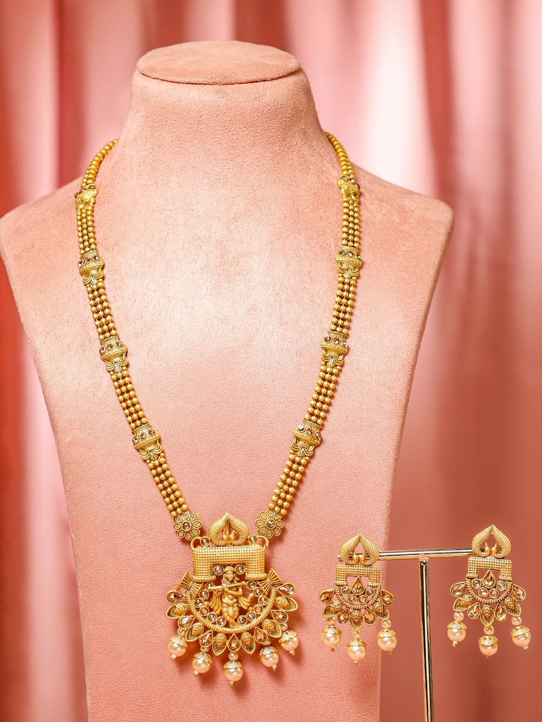 

Rubans 22K Gold-Plated Kundan Studded Divine Krishna Motif Jewellery Set with Pearl Drops