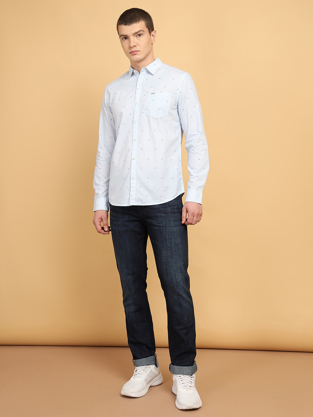 

Wrangler Classic Geometric Printed Cotton Casual Shirt, Blue
