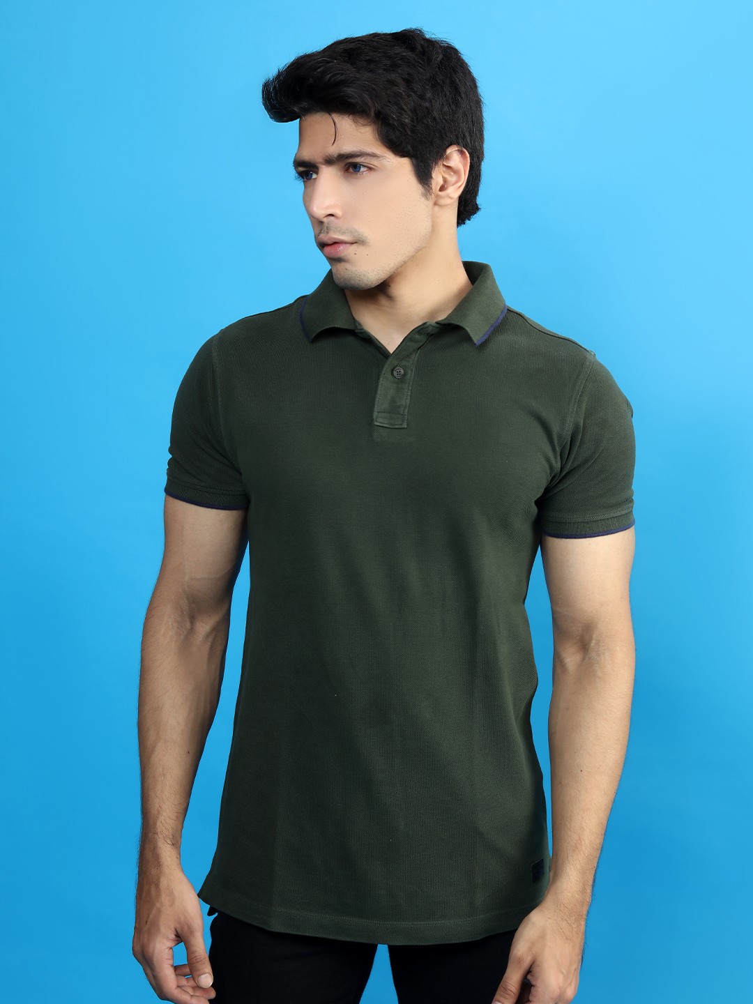 

INDIAN THREADS Polo Collar Short Sleeves Cotton T-Shirt, Green