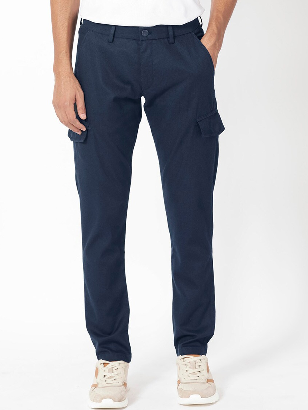 

RARE RABBIT Men Curo Slim Fit Mid-Rise Plain Cotton Cargo Trouser, Navy blue