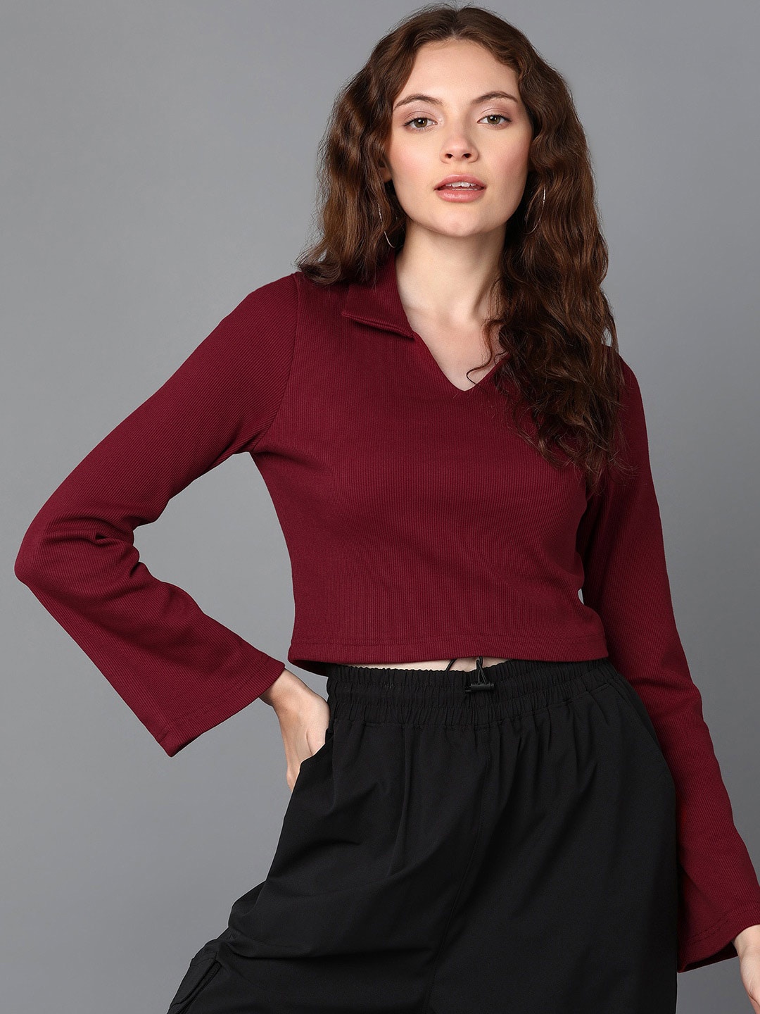 

The Roadster Lifestyle Co. Shirt Collar Long Sleeved Crop Top, Maroon