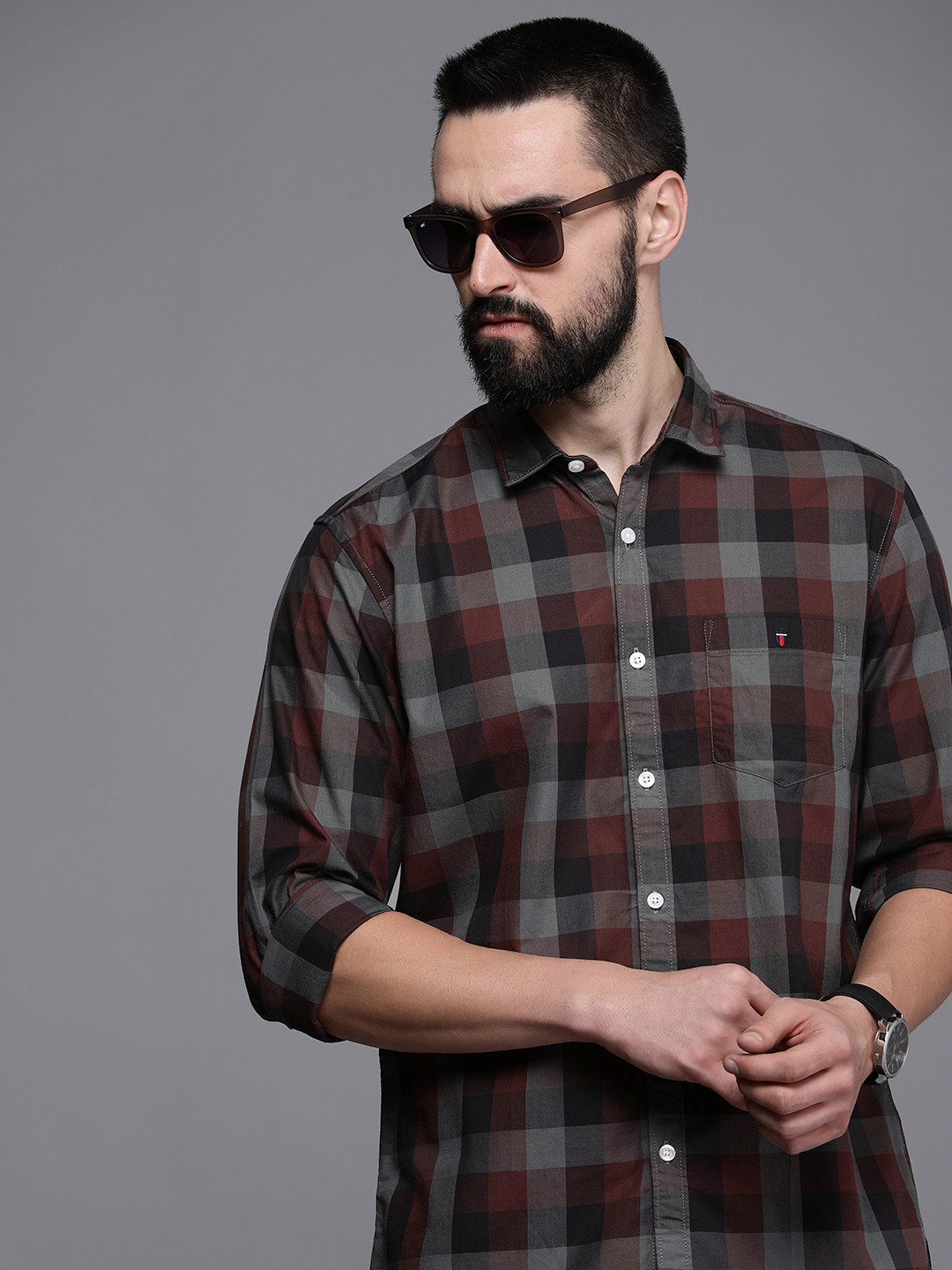 

Louis Philippe Jeans Slim Fit Buffalo Checks Pure Cotton Casual Shirt, Brown
