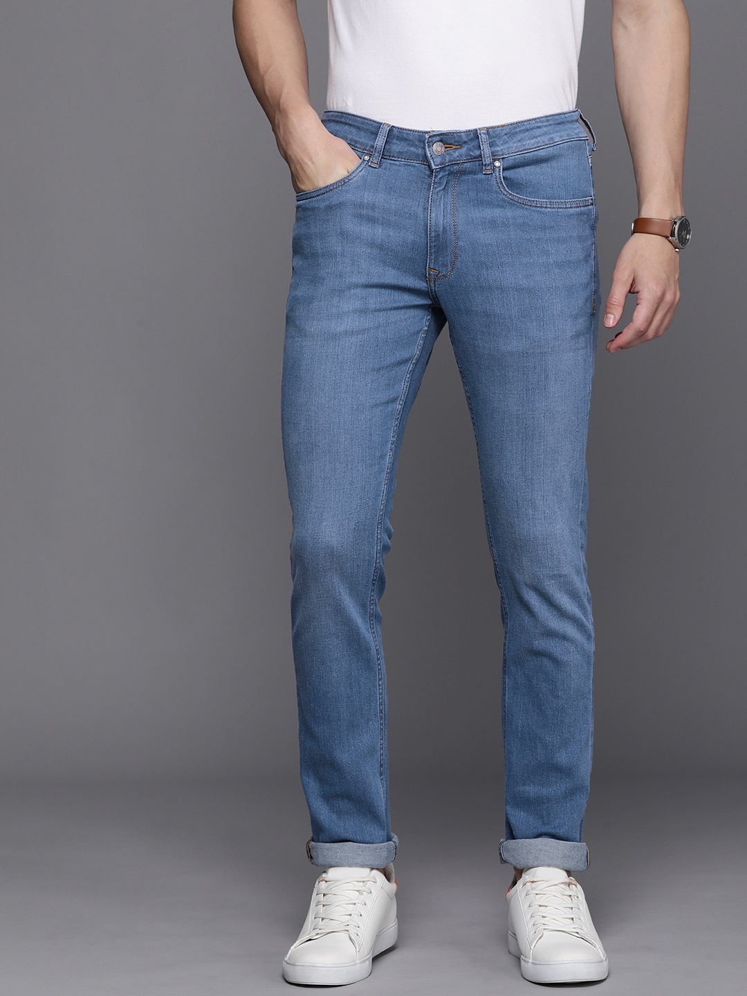 

Louis Philippe Jeans Men Slim Fit Mid-Rise Light Fade Stretchable Jeans, Blue