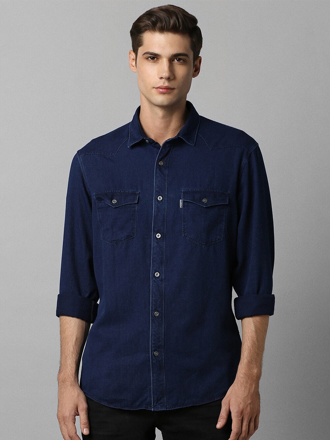 

Louis Philippe Jeans Slim Fit Spread Collar Pure Cotton Casual Shirt, Navy blue