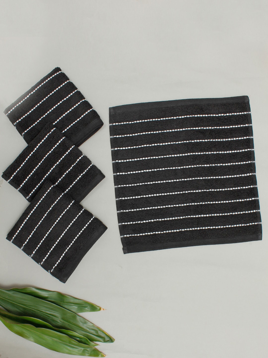 

AVI Living Black 4 Pieces Striped 500 GSM Pure Cotton Face Towels
