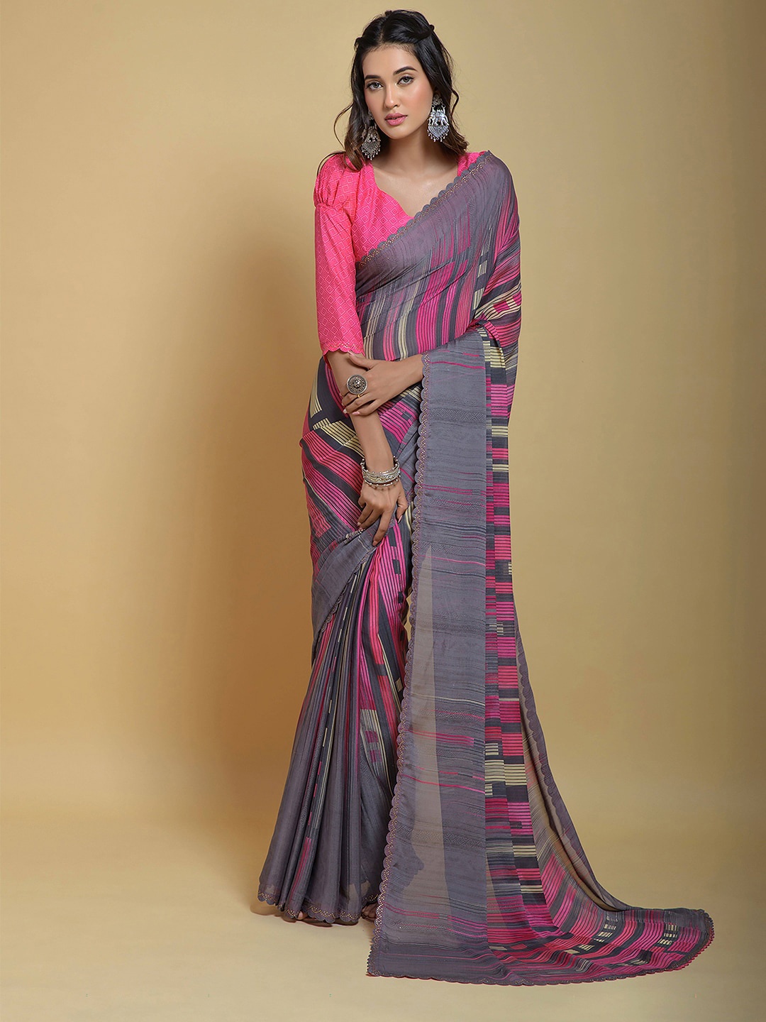 

Satrani Geometric Printed Beads and Stones Saree, Grey