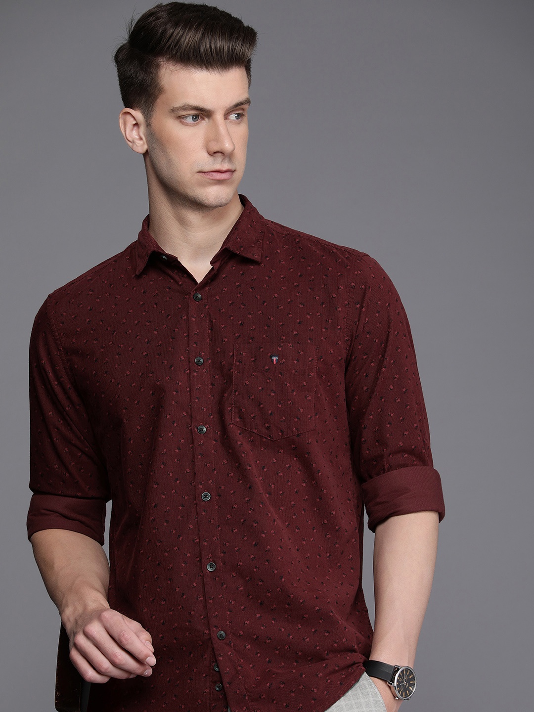 

Louis Philippe Sport Pure Cotton Slim Fit Floral Printed Casual Shirt, Maroon