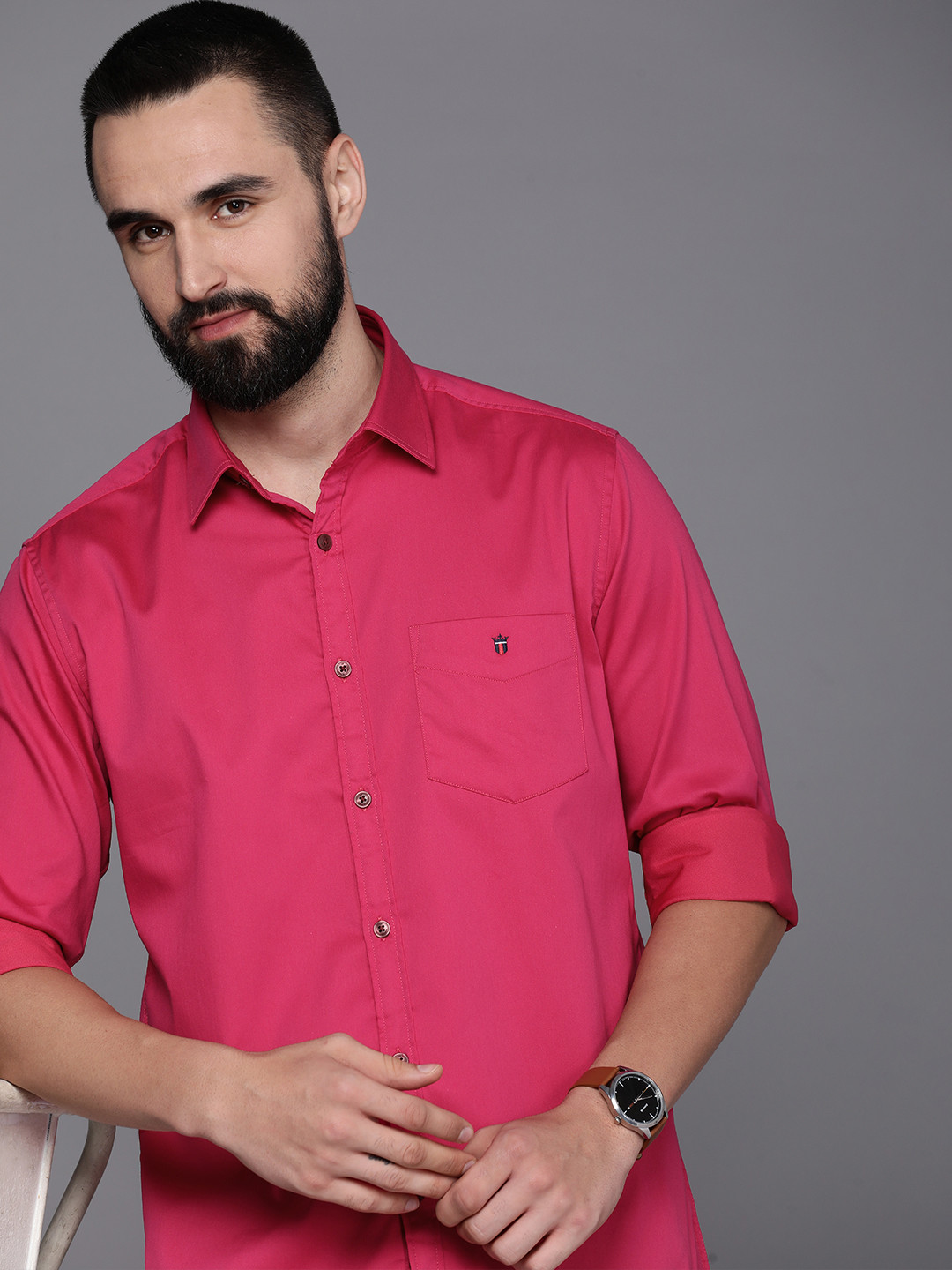 

Louis Philippe Sport Slim Fit Opaque Spread Collar Solid Casual Shirt, Fuchsia