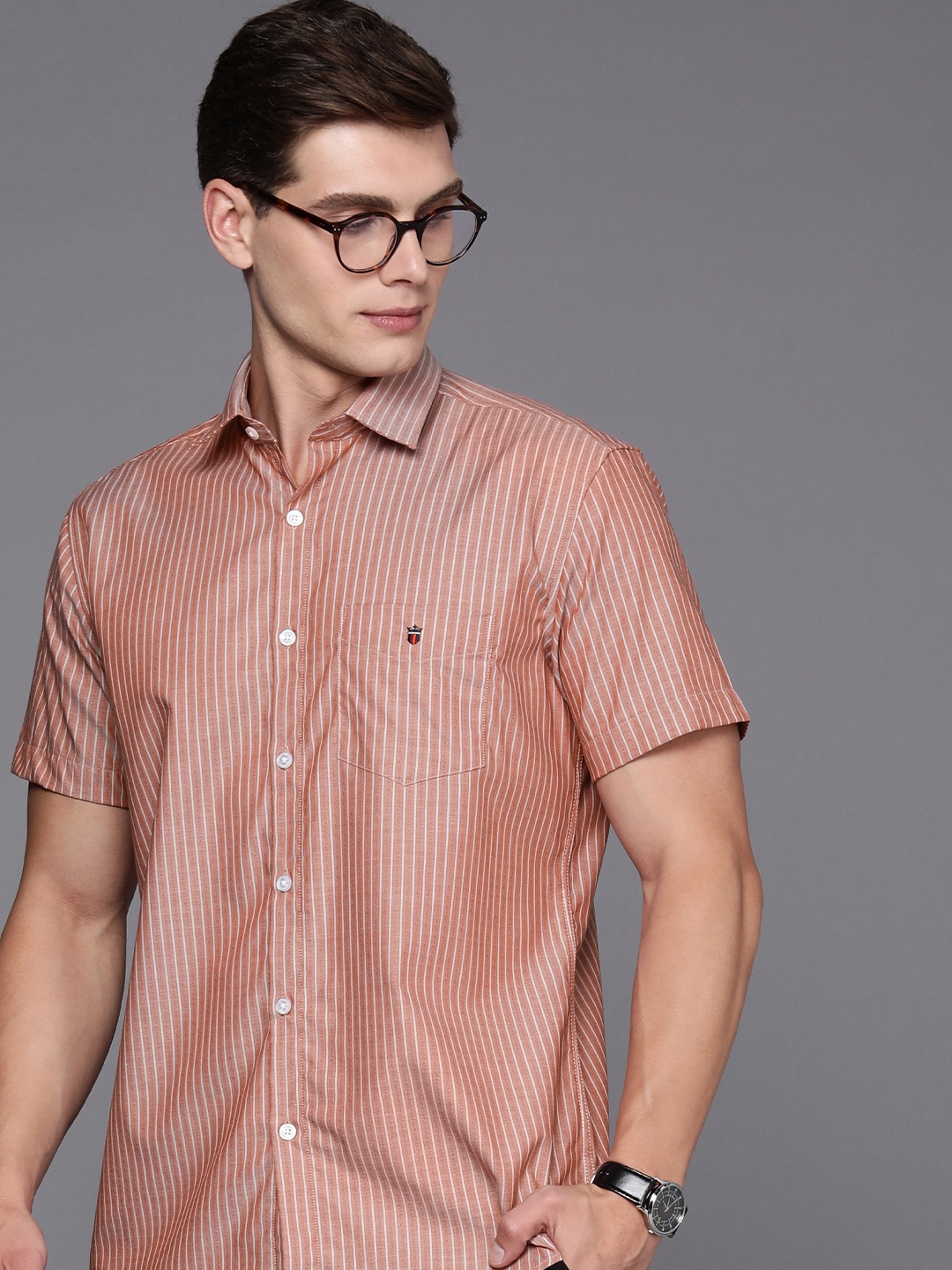 

Louis Philippe Sport Men Pure Cotton Slim Fit Striped Casual Shirt, Peach