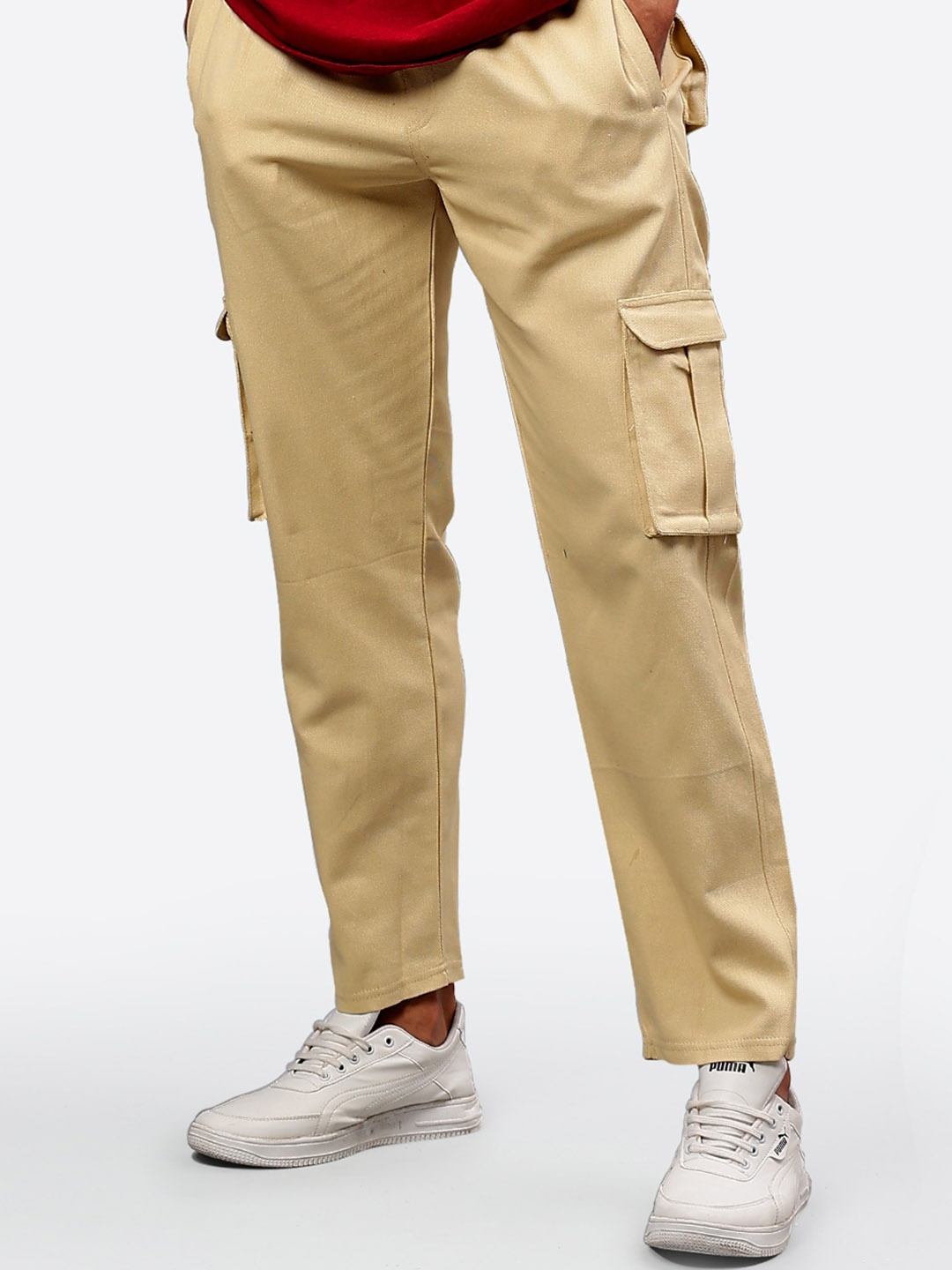 

Mad Over Print Men Relaxed Loose Fit Cotton Cargos, Beige