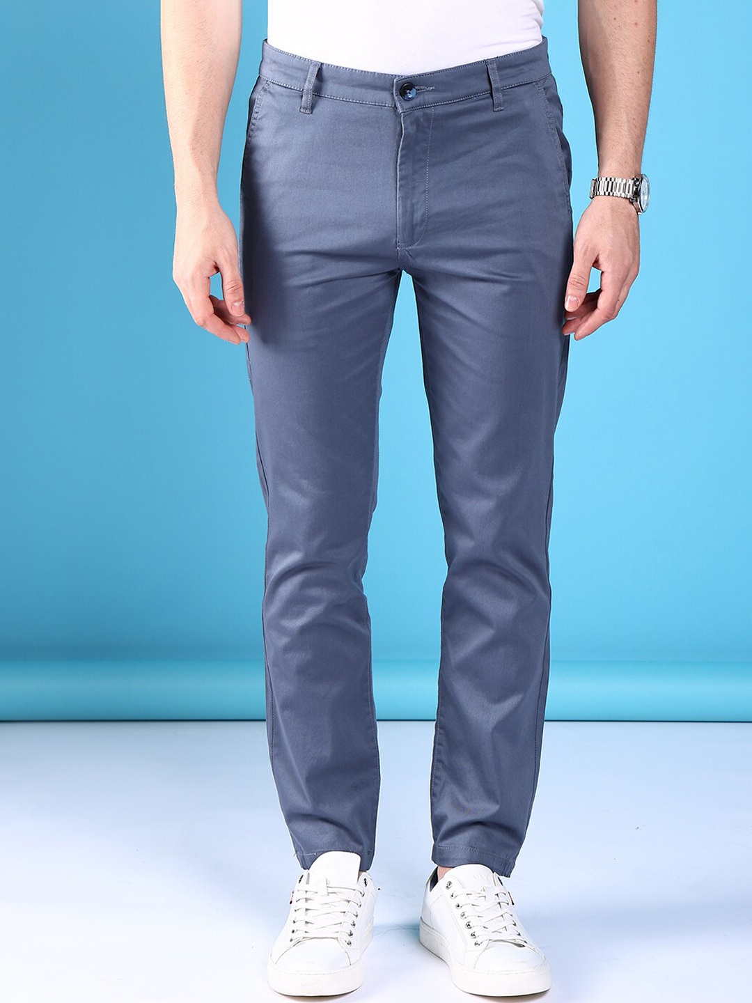 

The Indian Garage Co Men Slim Fit Mid-Rise Cotton Chinos Trousers, Blue