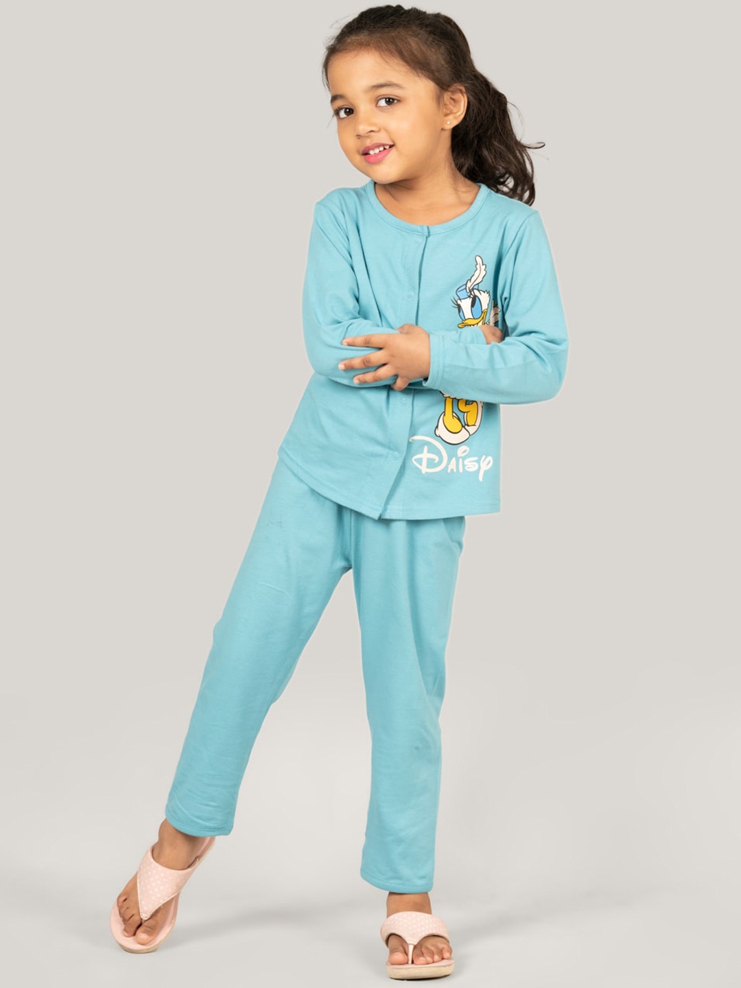 

Zalio Girls Disney Duck Printed Pure Cotton Night suit, Blue