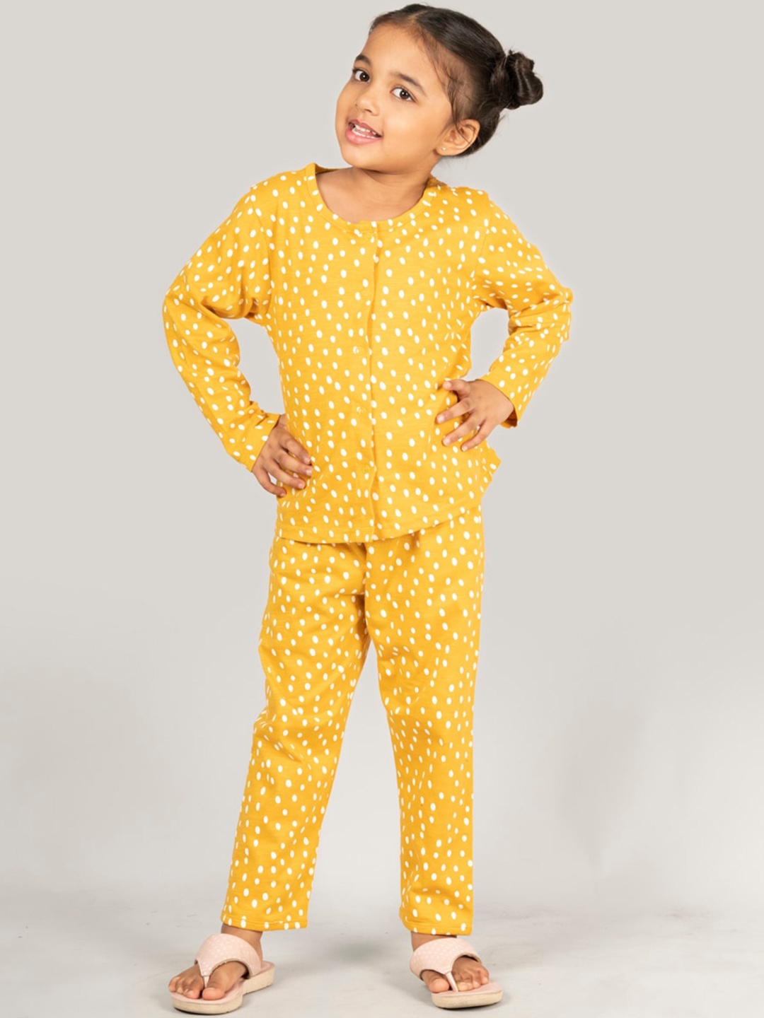 

Zalio Girls Polka Dots Printed Pure Cotton Shirt & Pyjama, Yellow