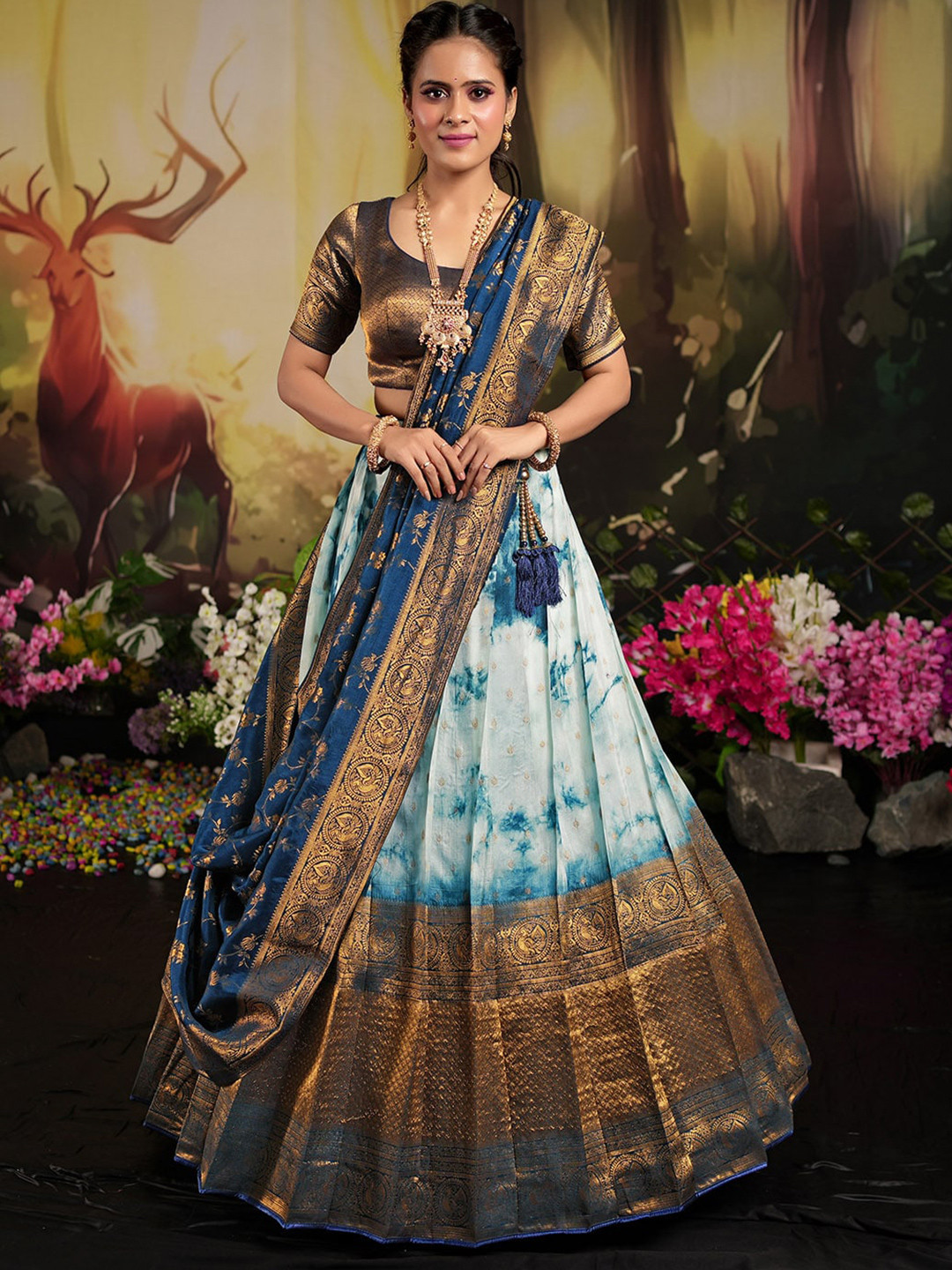 

HALFSAREE STUDIO Woven Design Semi-Stitched Lehenga & Unstitched Blouse With Dupatta, Navy blue