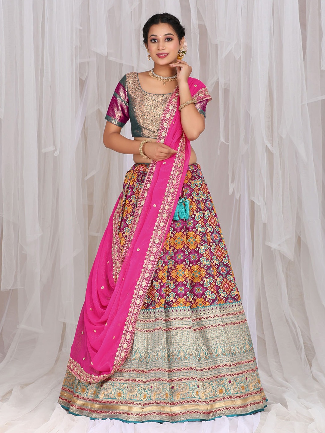 

HALFSAREE STUDIO Woven Design Semi-Stitched Lehenga & Unstitched Blouse With Dupatta, Pink