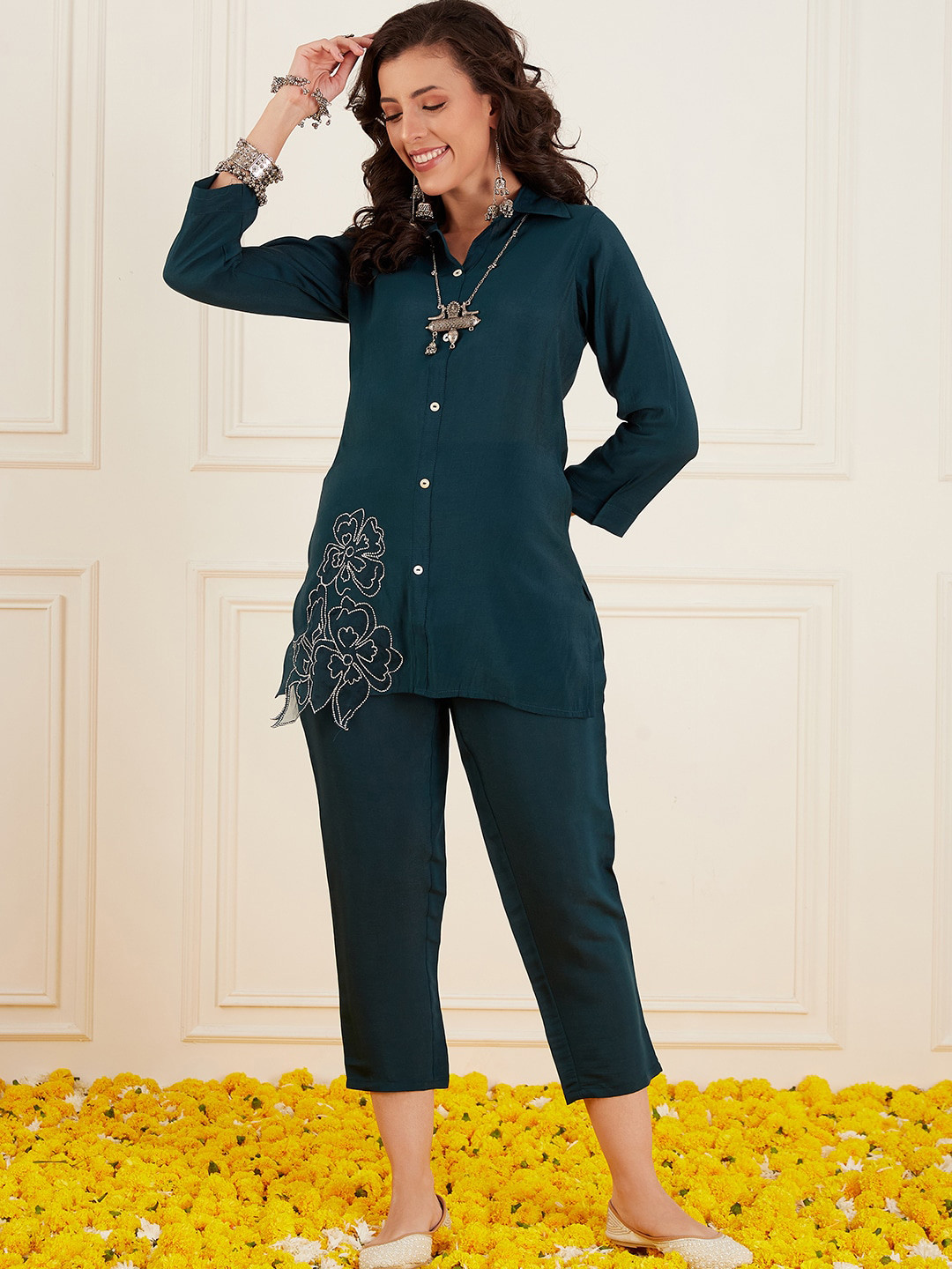 

DIVYANK Floral Embellished Shirt Collar Shirt & Trouser, Teal