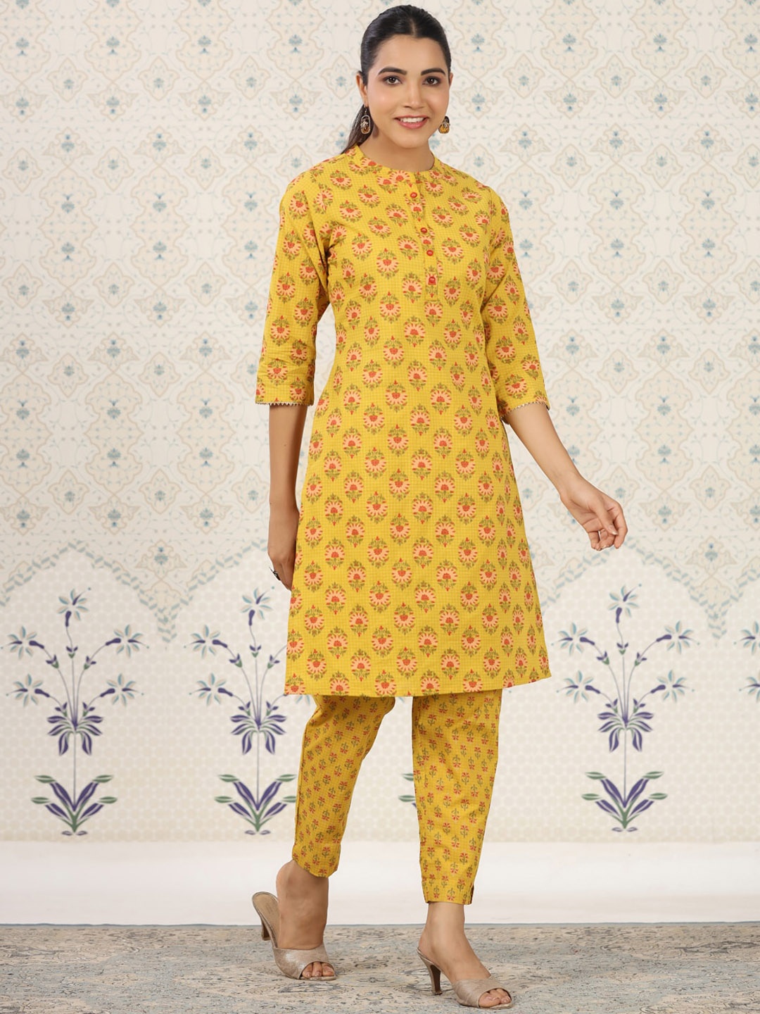 

Ode by House of Pataudi Ethnic Motifs Printed Band Collar Pure Cotton Kurta with Trousers, Mustard