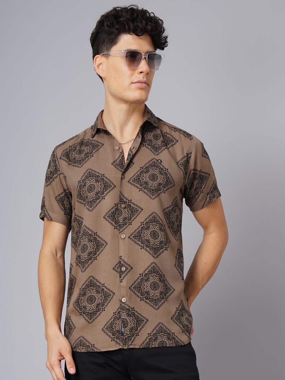 

PAUL STREET Ethnic Motifs Printed Spread Collar Casual Shirt, Brown