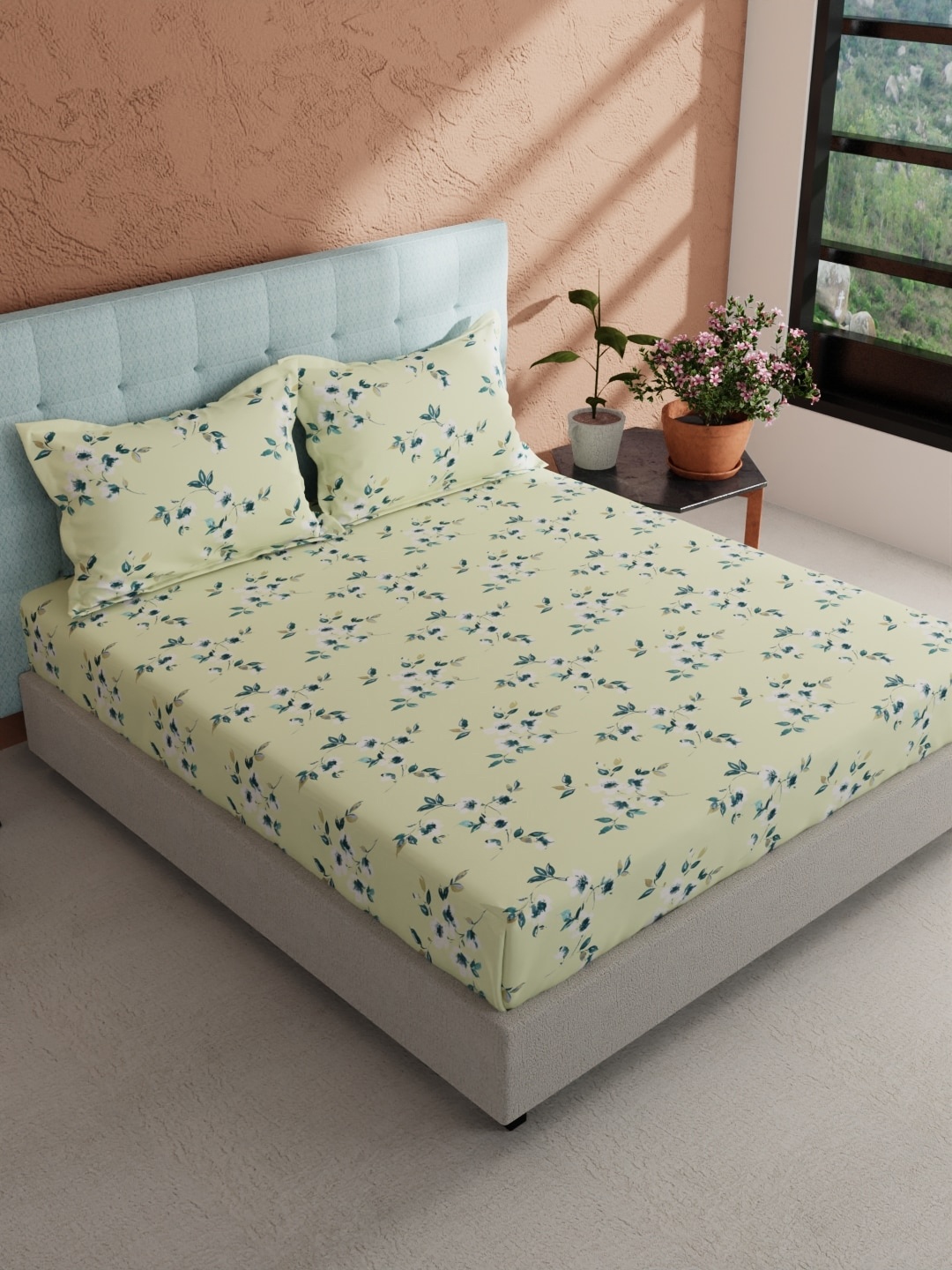 

BIANCA Green & Off White Floral Pure Cotton 144 TC King Bedsheet with 2 Pillow Covers