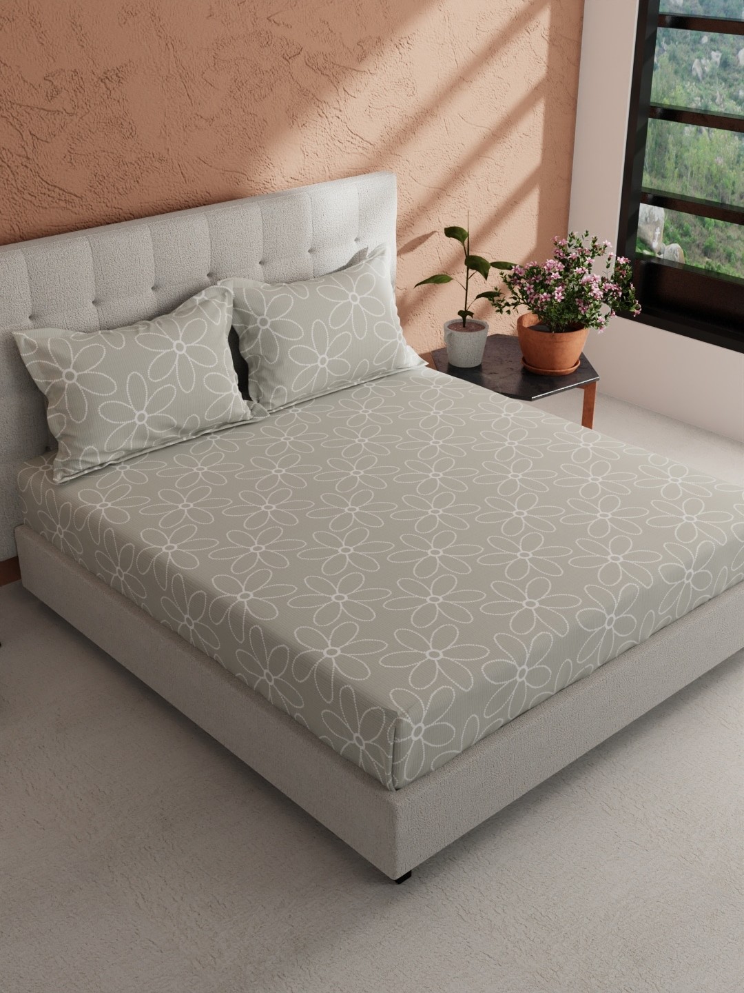 

BIANCA Giodeno Taupe & White Floral Pure Cotton 144 TC King Bedsheet With 2 Pillow Covers