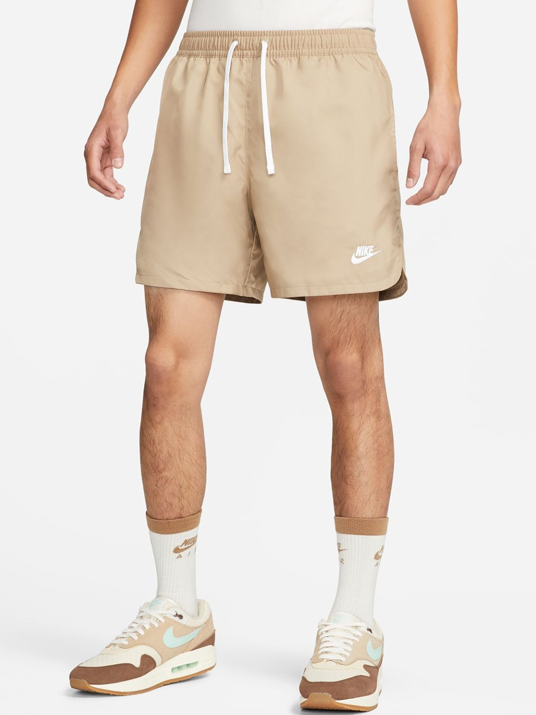 

Nike Sportswear Sport Essentials Men Woven Lined Flow Shorts, Brown