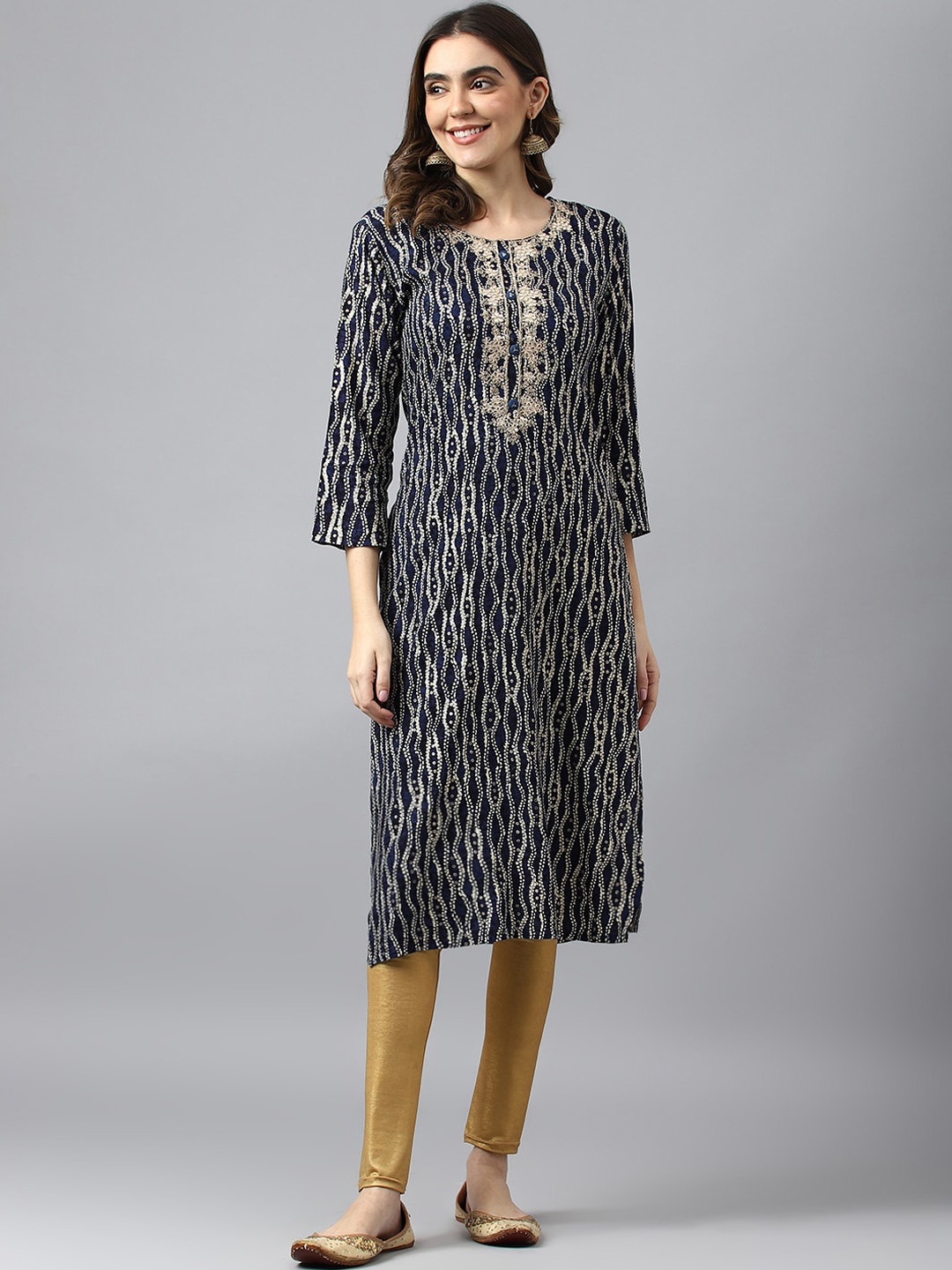 

Sangria Geometric Printed Thread Work Straight Kurta, Navy blue
