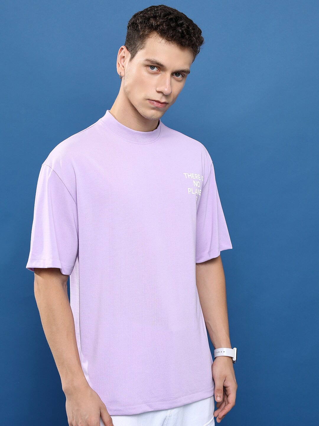 

HIGHLANDER Lavender Unisex Typography Printed Drop-Shoulder Sleeves Oversized T-shirt