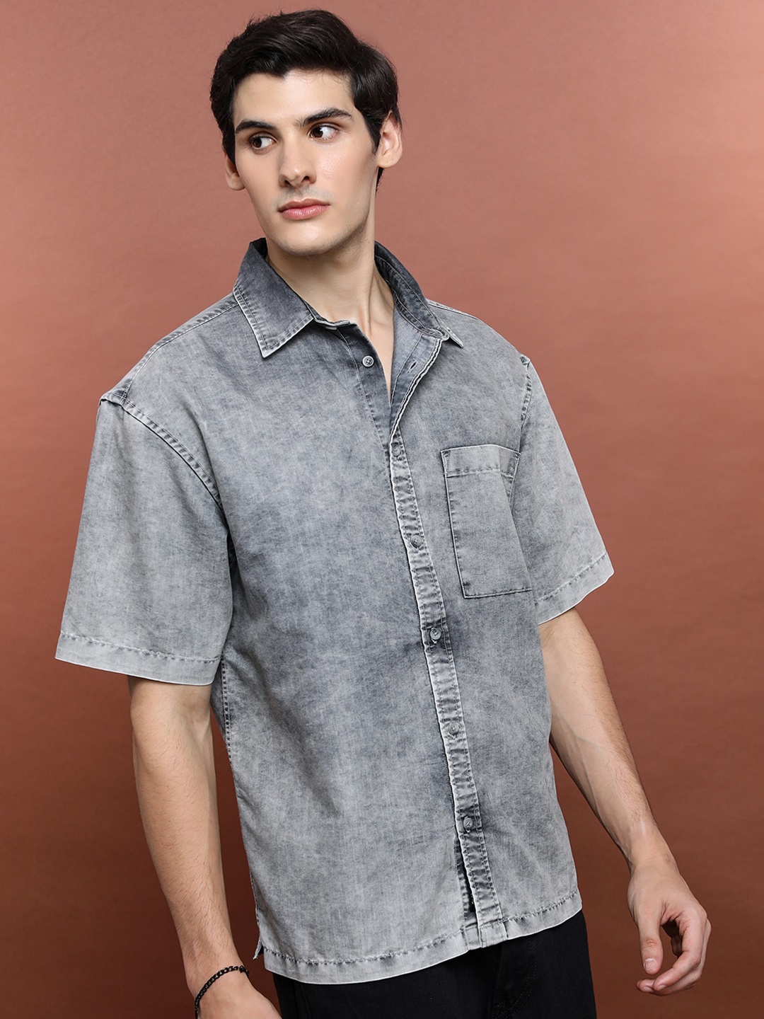 

HIGHLANDER Faded Drop-shoulder Sleeves Oversized Denim Casual Shirt, Black
