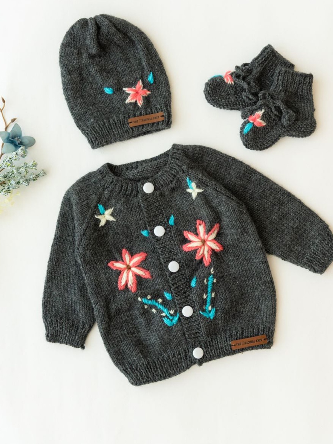 

The Original Knit Kids Self Design Embroidered Cable Knit Acrylic Sweater Set, Charcoal