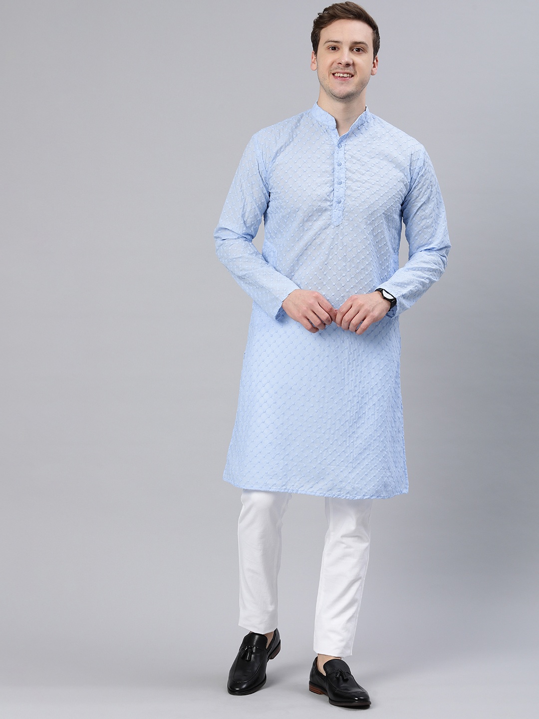 

Majestic Man Mandarin Collar Ethnic Motifs Embroidered Kurta, Blue