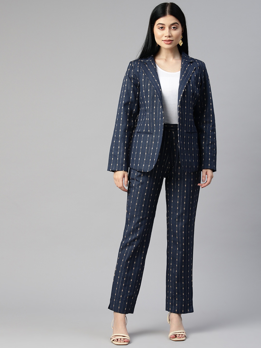 

Cottinfab Women Striped Cotton Blazers and Trousers Co-ords, Navy blue