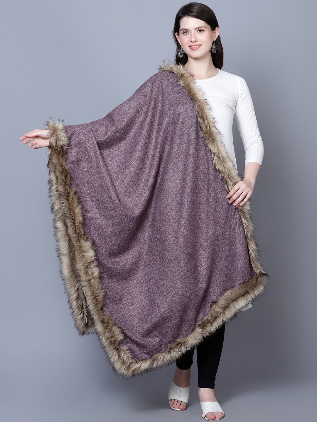 

Mizash Woollen Fringed Shawl, Mauve